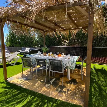 Duna House - With Views Of The Lloret de Mar