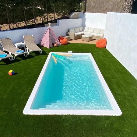 Duna House - With Views Of The Apartment *